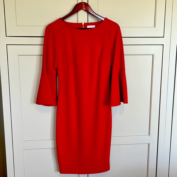 Calvin Klein 3/4 Bell Sleeve Boat Neck Sheath Dress - Picture 1 of 4